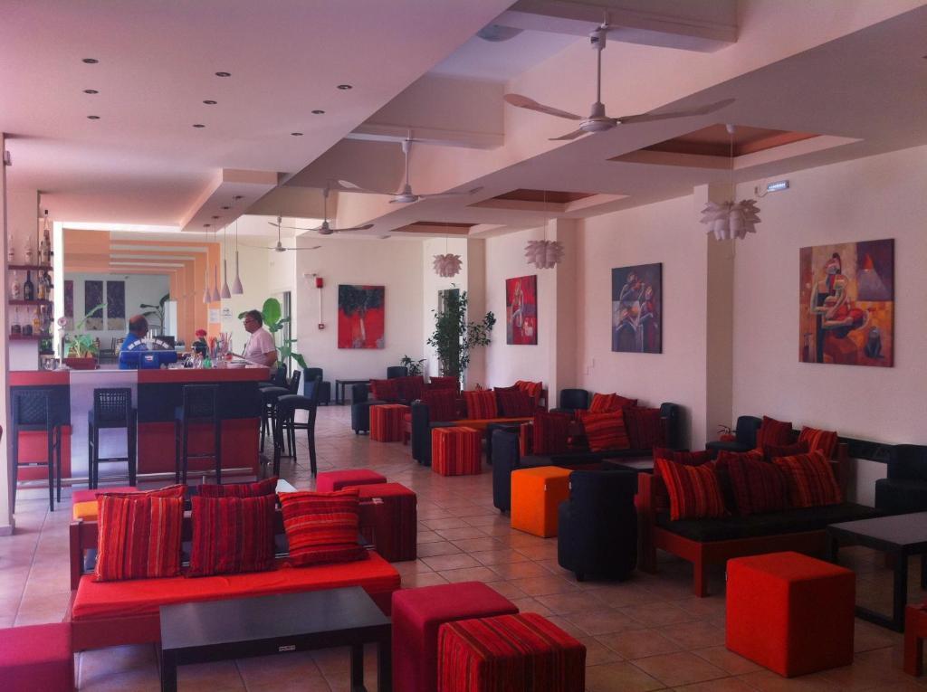 Ipsos Beach Hotel Exterior foto