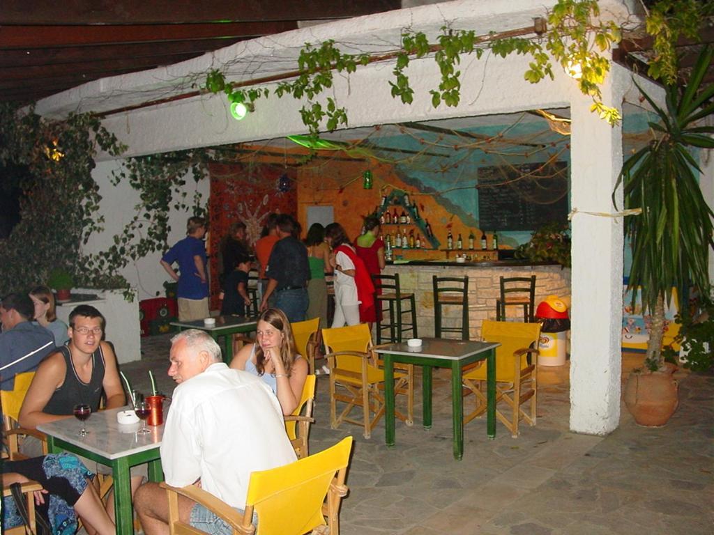 Ipsos Beach Hotel Exterior foto