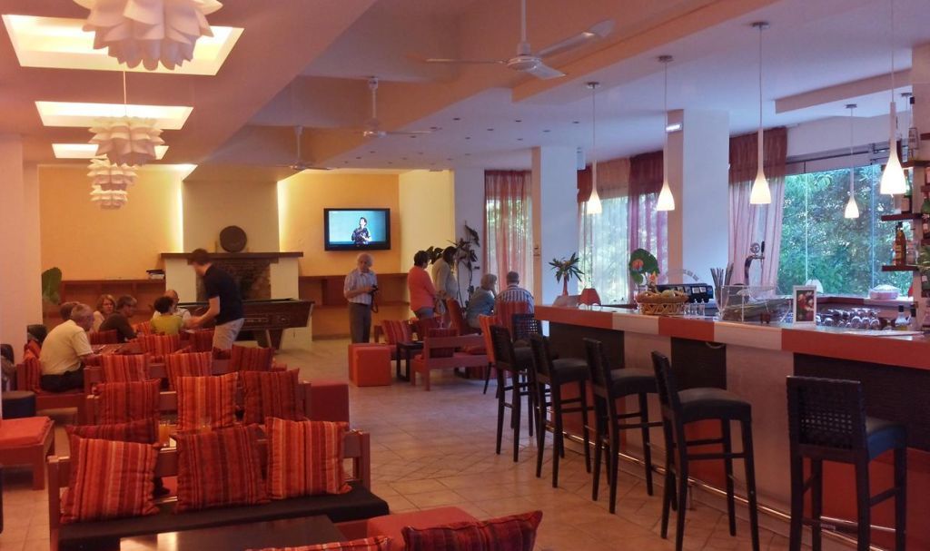 Ipsos Beach Hotel Exterior foto